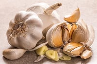 open cloves of garlic