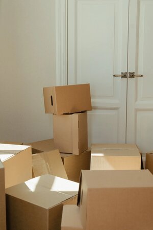 home packing moving boxes
